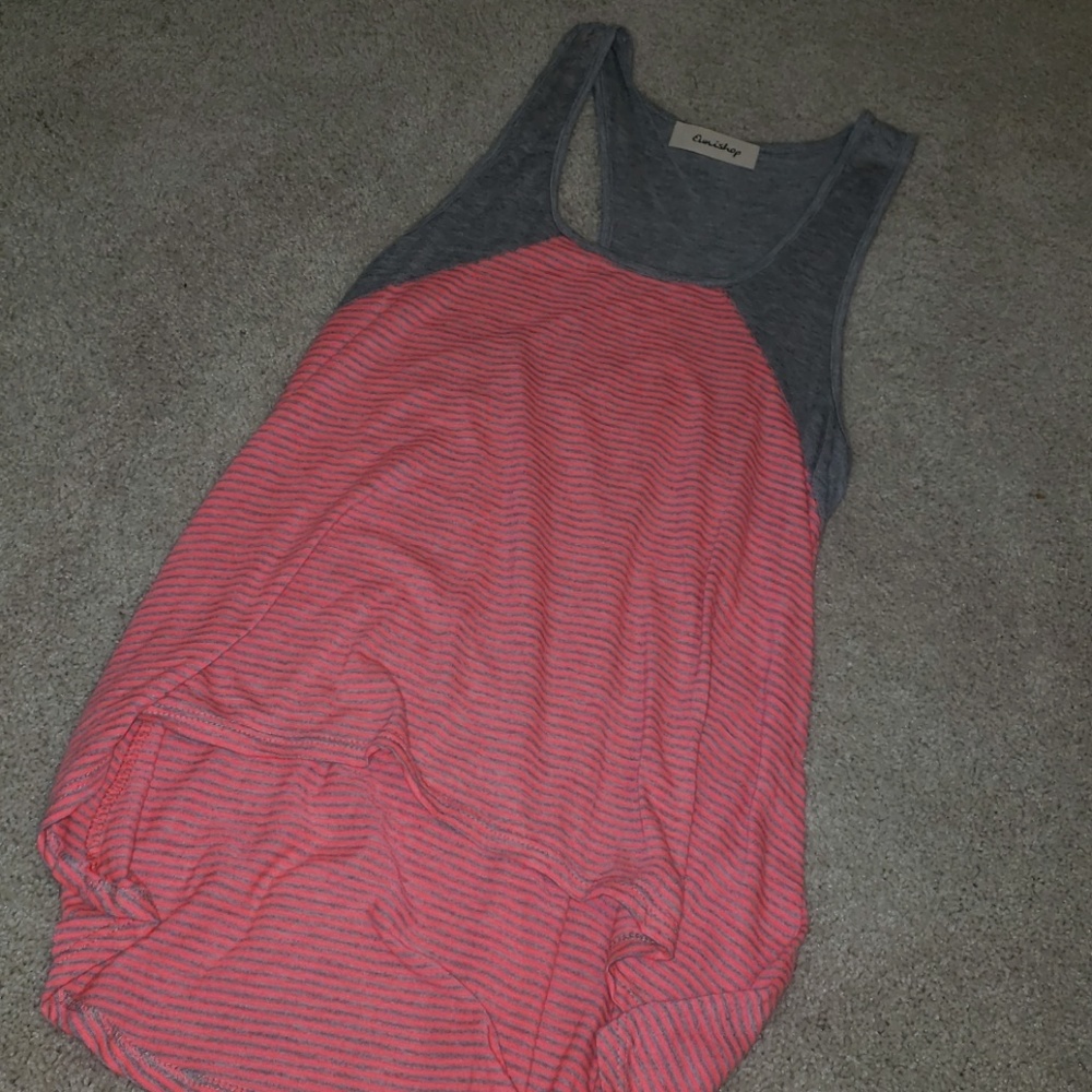 Stripe tank